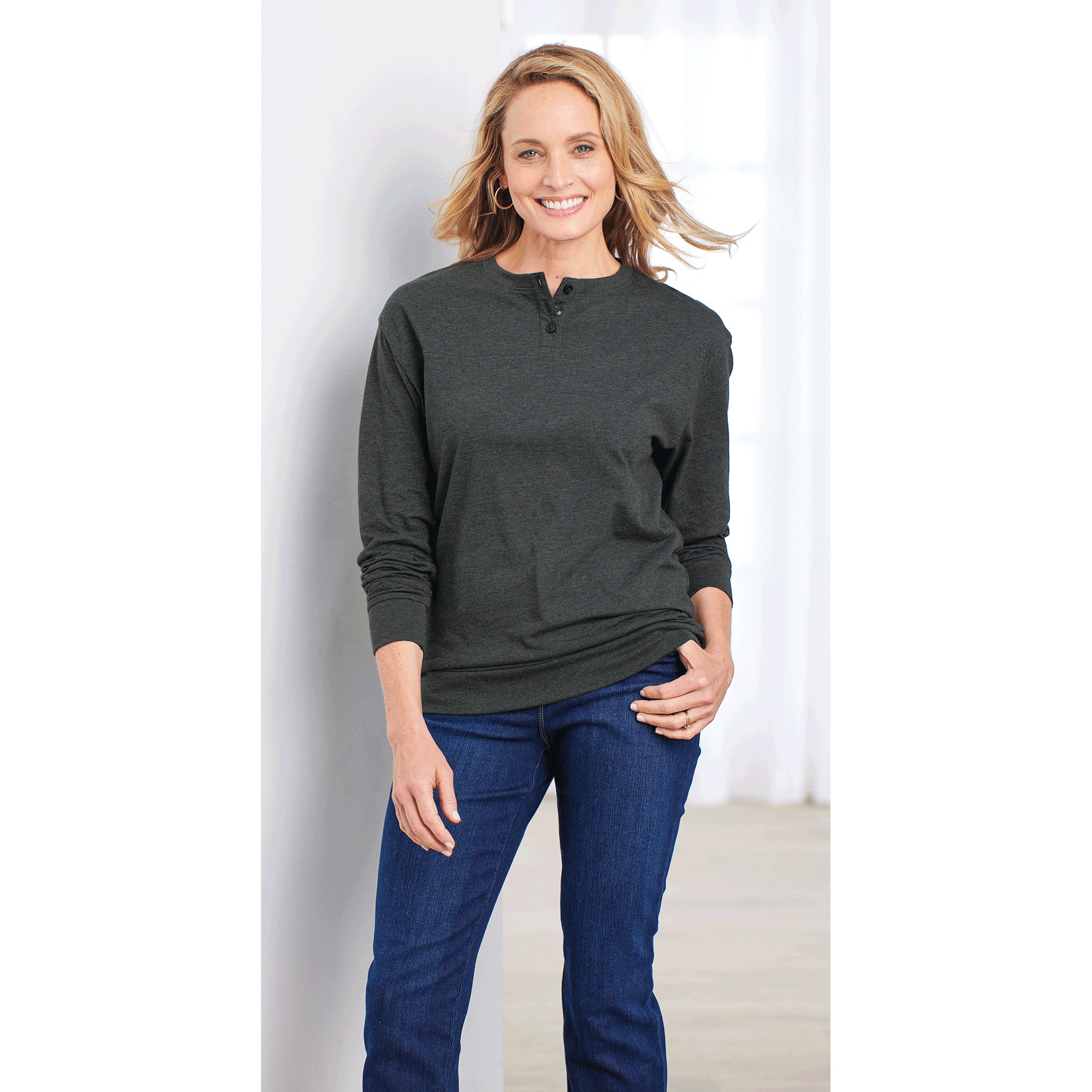 women's banded bottom long sleeve tops